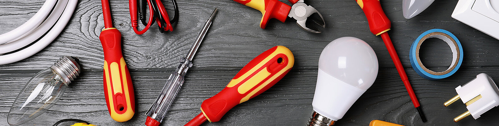 découvrez comment optimiser le coût de votre rénovation électrique grâce à des conseils pratiques et des solutions adaptées pour un budget maîtrisé.