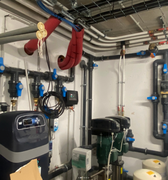 découvrez le coût moyen pour la rénovation de la plomberie dans une maison, incluant les tarifs, les matériaux et conseils pour un projet réussi.