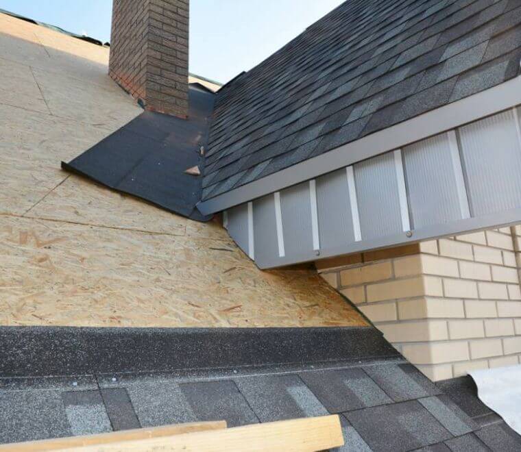 découvrez le coût de la rénovation de toiture avec isolation : estimation des prix, matériaux et conseils pour optimiser votre budget et améliorer l'efficacité énergétique de votre maison.