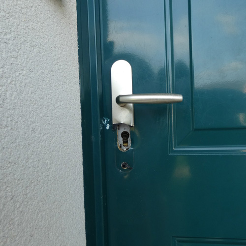 découvrez le coût d'un serrurier en urgence le weekend à paris 3ème arrondissement. tarifs transparents, disponibilité rapide et services fiables pour vos besoins de dépannage.