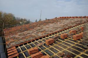 experts couvreurs et charpentiers à bourg-en-bresse, nous proposons des services de qualité pour la toiture et la charpente, alliant savoir-faire traditionnel et matériaux durables.