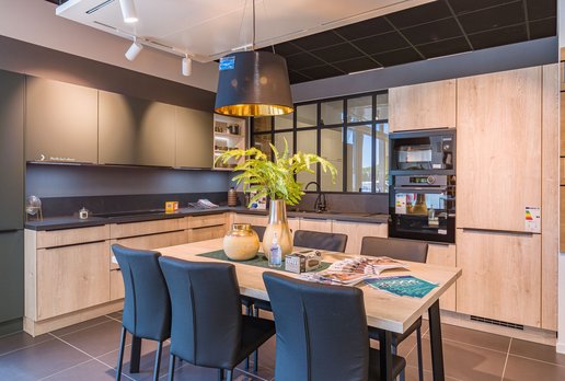 découvrez un cuisiniste expert à saint-maur, votre partenaire local pour une cuisine sur mesure, fonctionnelle et élégante adaptée à vos besoins.