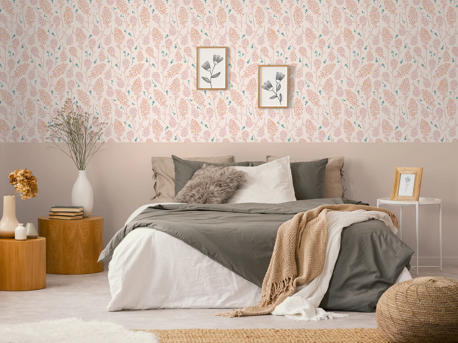 découvrez nos idées et conseils pour décorer votre chambre avec du papier peint tendance et personnalisé, pour un intérieur chaleureux et élégant.