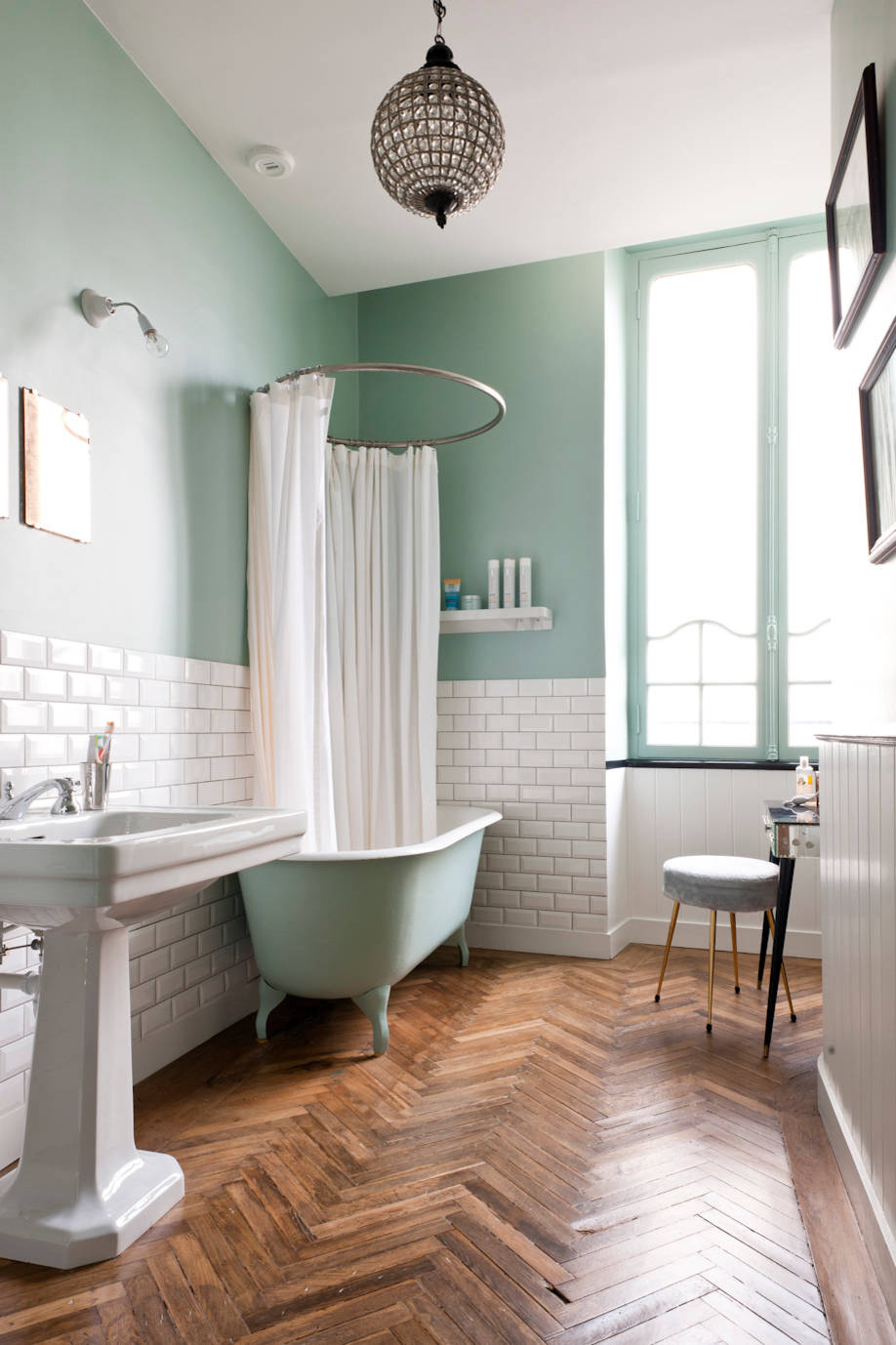 guide pratique pour déplacer les wc dans votre salle de bain : conseils, étapes et astuces pour réussir votre rénovation facilement et efficacement.