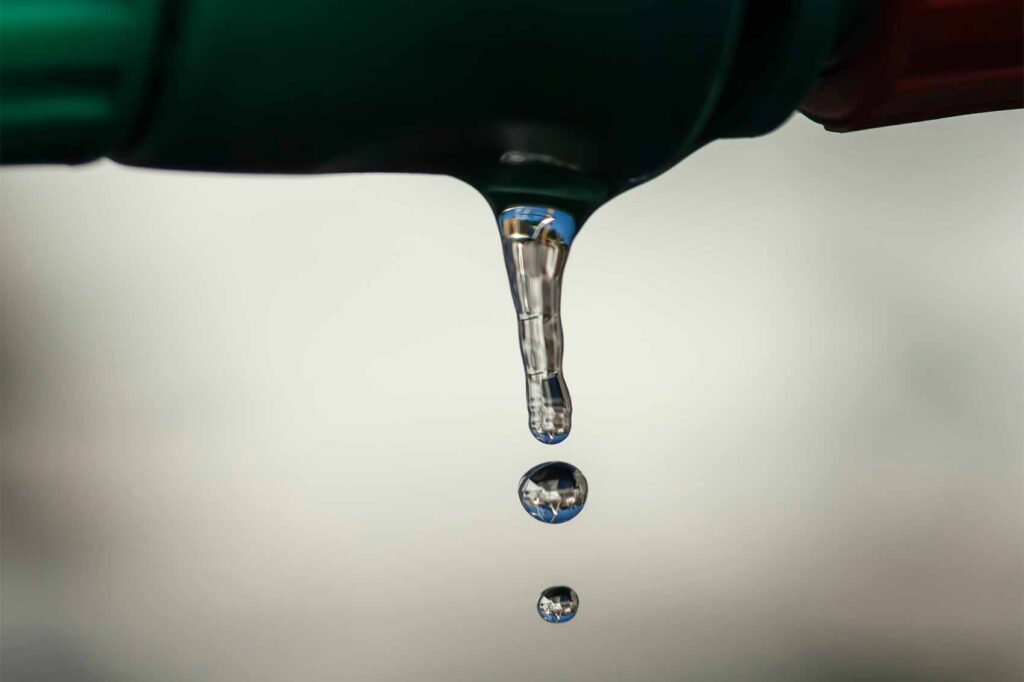 découvrez nos solutions performantes pour une détection de fuite plomberie efficace et rapide, garantissant la sécurité et l'économie d'eau dans votre logement.