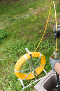 découvrez nos solutions innovantes pour une détection de fuite plomberie efficace, rapide et précise afin de prévenir les dégâts des eaux.