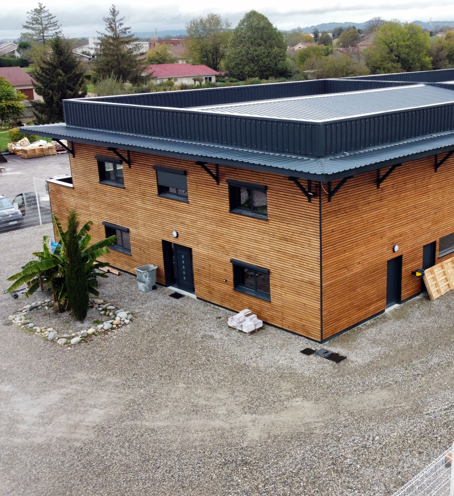 obtenez un devis charpente rapide et personnalisé pour tous vos travaux de construction ou de rénovation. comparez les prix et choisissez le meilleur artisan charpentier près de chez vous.