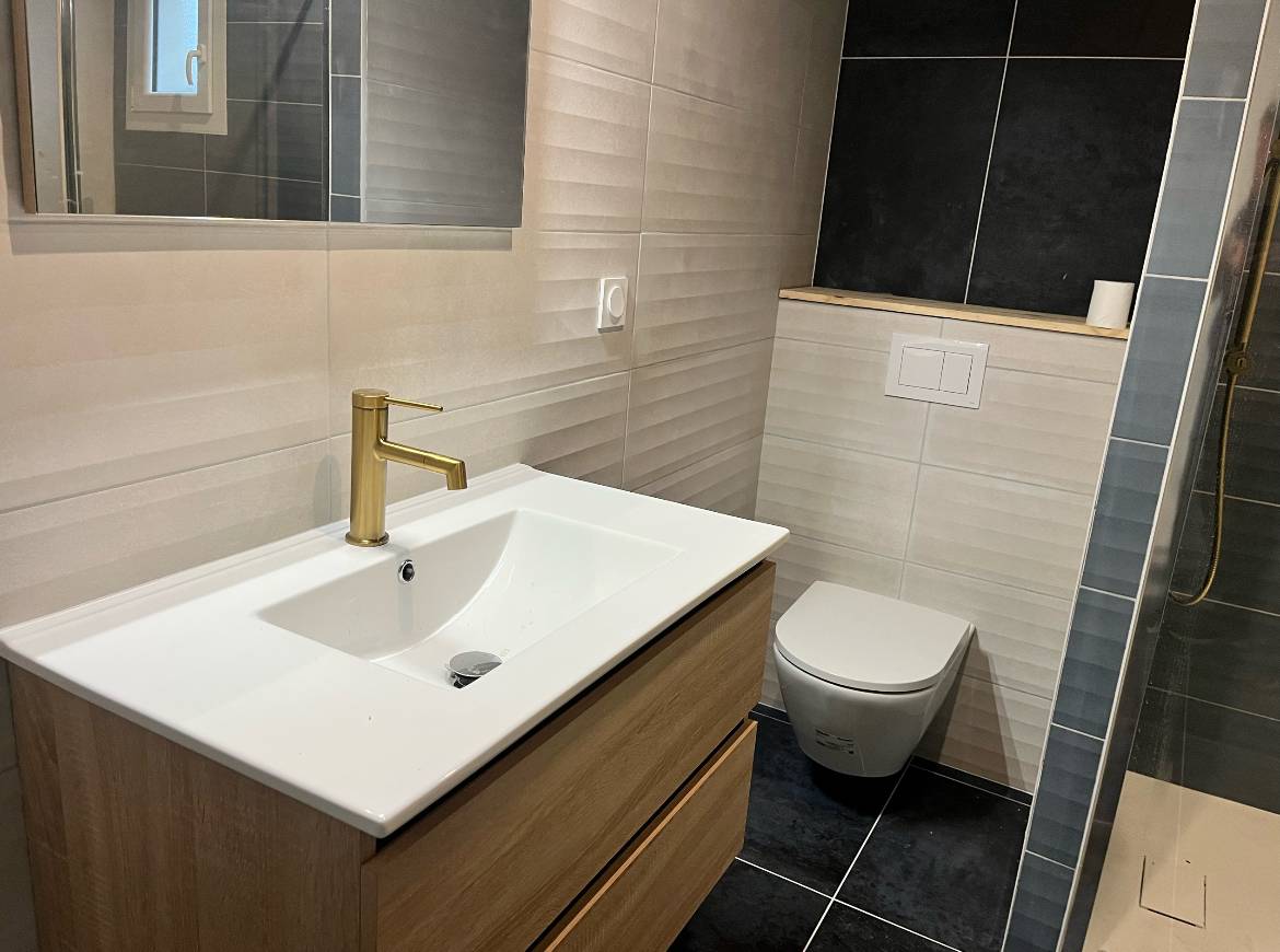 devis meuble salle bain 2 obtenez un devis personnalisé pour la création de meubles de salle de bain sur mesure. comparez les prix et trouvez la solution idéale pour votre aménagement.