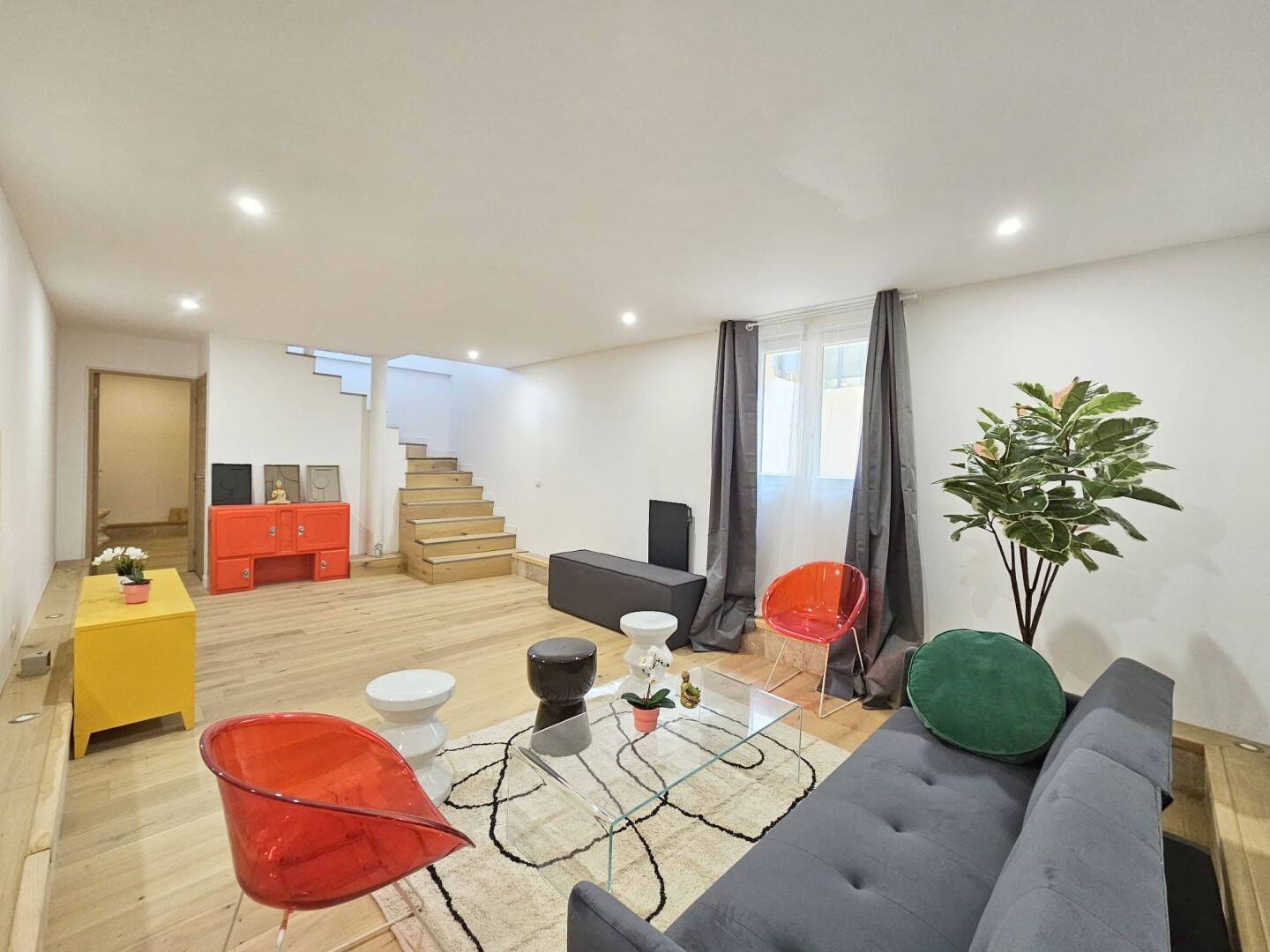 obtenez un devis personnalisé pour la rénovation de votre duplex dans le 12e arrondissement de paris, quartier bercy. expertise, qualité et conseils sur mesure.