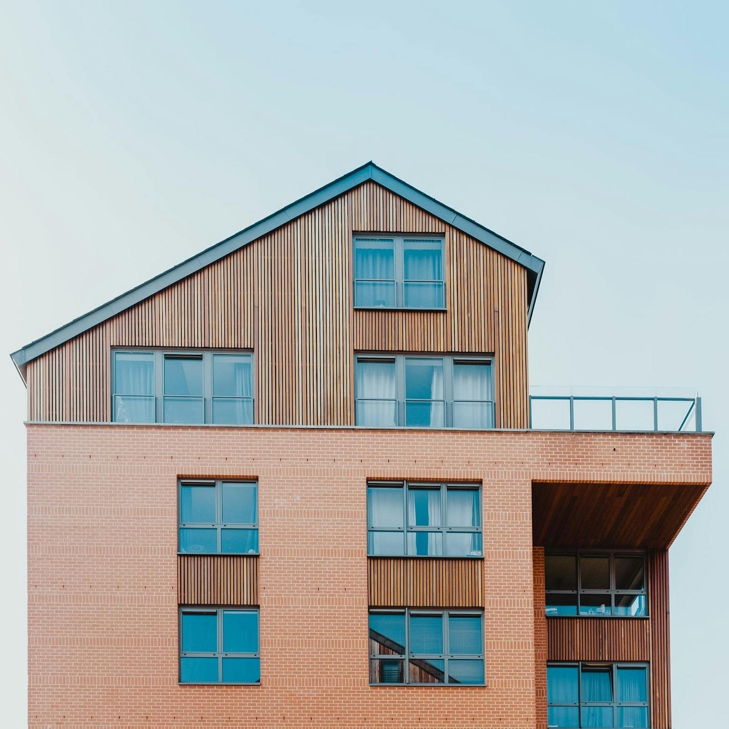 devis surelevation augmentez la valeur de votre maison 2 obtenez un devis précis pour la surélévation de votre maison et augmentez sa valeur tout en optimisant votre espace de vie.