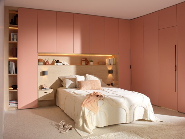 dressing petite chambre 1 découvrez des idées astucieuses pour aménager un dressing dans une petite chambre et optimiser votre espace de rangement avec style et fonctionnalité.