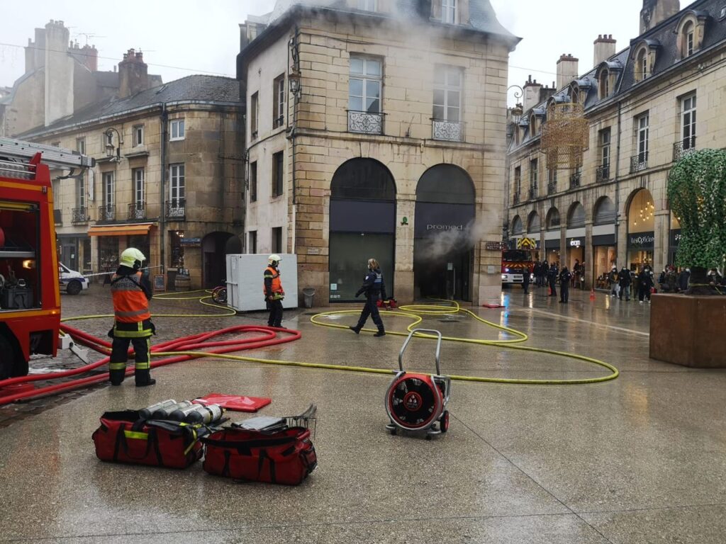electricien a garches prevention incendies promod dijon électricien à garches spécialisé en prévention des incendies, promod dijon vous garantit sécurité et qualité pour vos installations électriques.