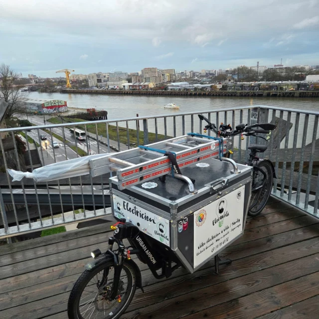 trouvez votre électricien à nantes, un professionnel idéal pour tous vos travaux électriques, garantissant qualité, sécurité et rapidité d'intervention.