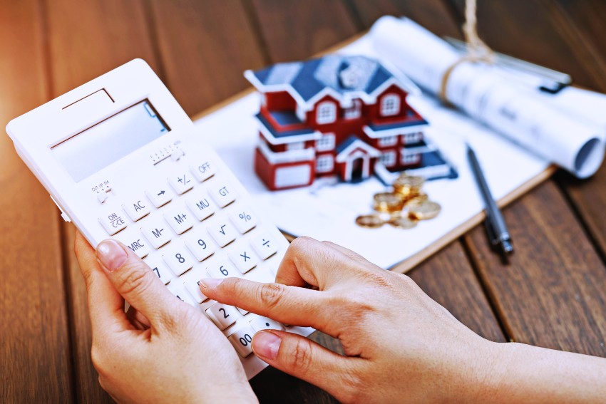 obtenez une estimation précise des coûts pour vos travaux de maison afin de planifier votre budget efficacement.