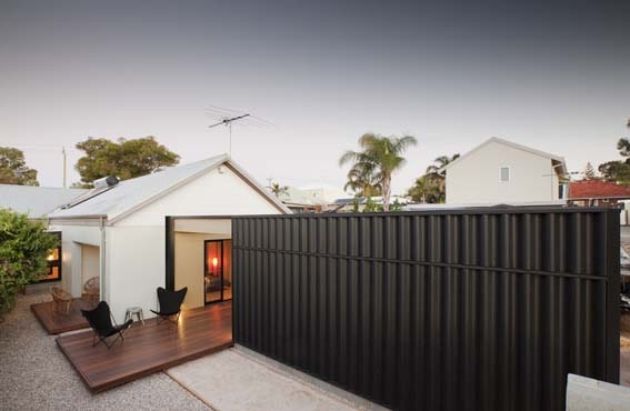 découvrez le prix d'une extension de maison de 40 m2 : conseils, coûts moyens et facteurs influençant le budget pour agrandir votre habitat.