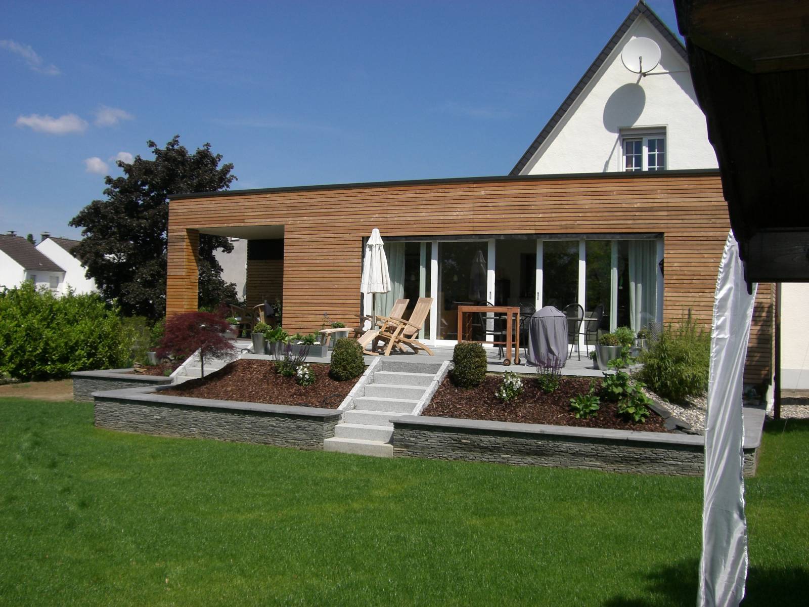 découvrez nos solutions d'extension de maison pas chère pour agrandir votre espace de vie sans dépasser votre budget.