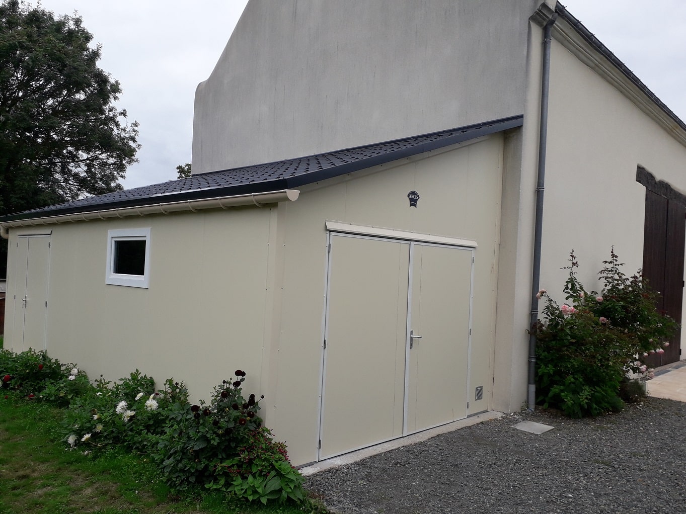 garage independant 2 découvrez notre garage indépendant offrant des services de réparation et d'entretien automobile de qualité, avec un service personnalisé et des tarifs compétitifs.