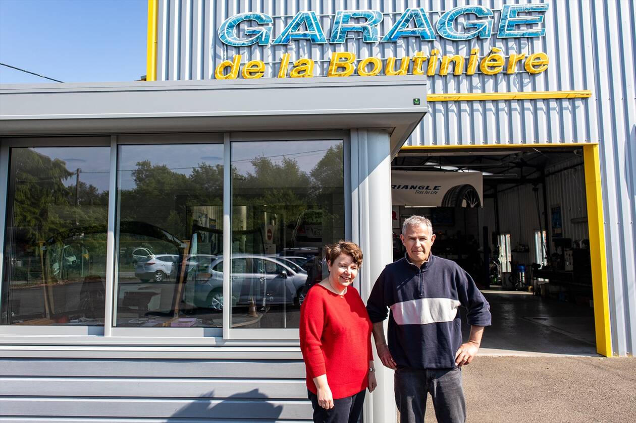 garage independant 3 garage indépendant : espace sécurisé et privé pour le stationnement de votre véhicule, avec accès facile et options flexibles adaptées à vos besoins.