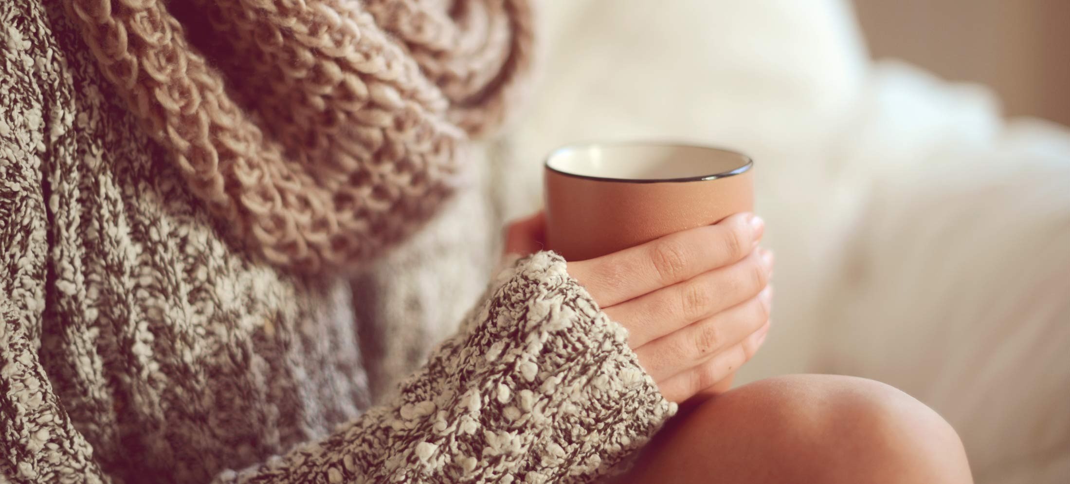 découvrez nos astuces et conseils pour garder la chaleur en hiver et profiter d'un intérieur confortable tout au long de la saison froide.