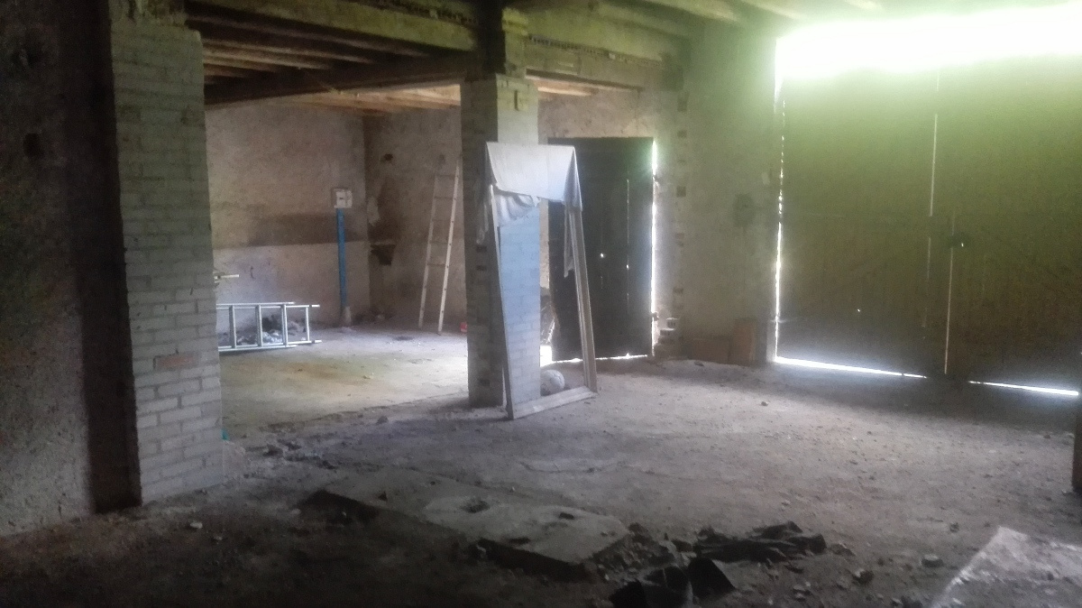 découvrez une charmante grange à rénover proche de paris, idéale pour un projet immobilier unique alliant authenticité et proximité de la capitale.