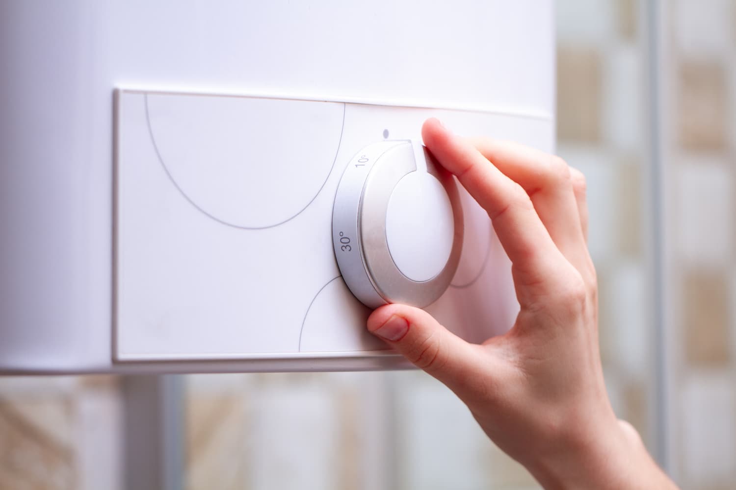 installation de chauffe-eau par un expert qualifié pour garantir performance et sécurité. service rapide et fiable pour tous types de chauffe-eau.