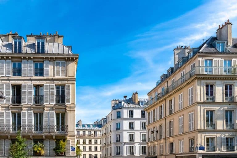 découvrez pourquoi investir dans un appartement à rénover à paris en 2025 est une opportunité unique pour allier patrimoine, plus-value et personnalisation de votre futur bien immobilier.
