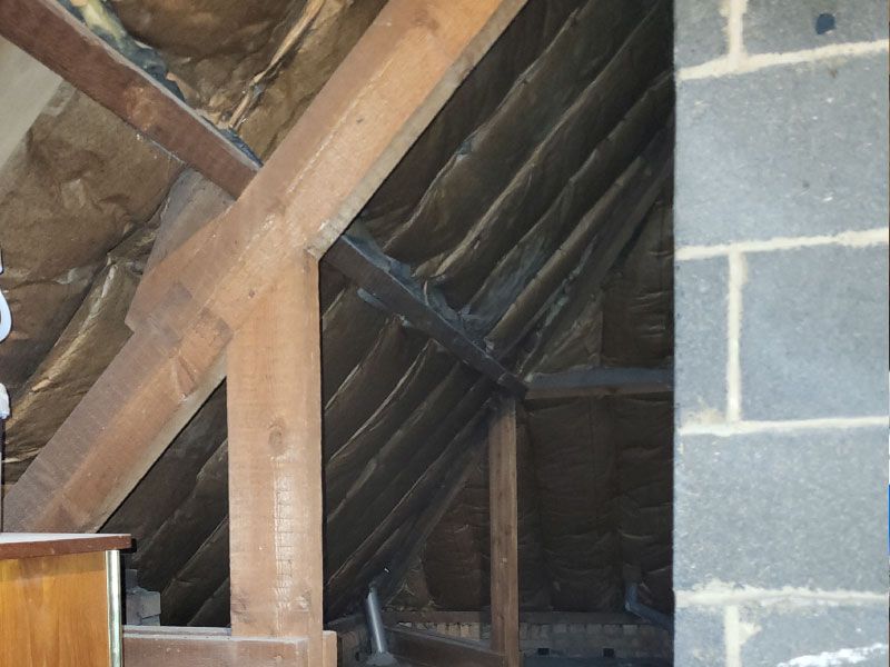 isolation des combles à paris 12e avec ouate : améliorez le confort thermique de votre maison tout en réduisant vos factures d'énergie grâce à une isolation écologique et performante.