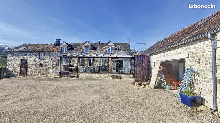 maison ferme a renover pres paris 2 découvrez cette maison ferme à rénover située près de paris, idéale pour un projet de rénovation offrant espace et potentiel à proximité de la capitale.