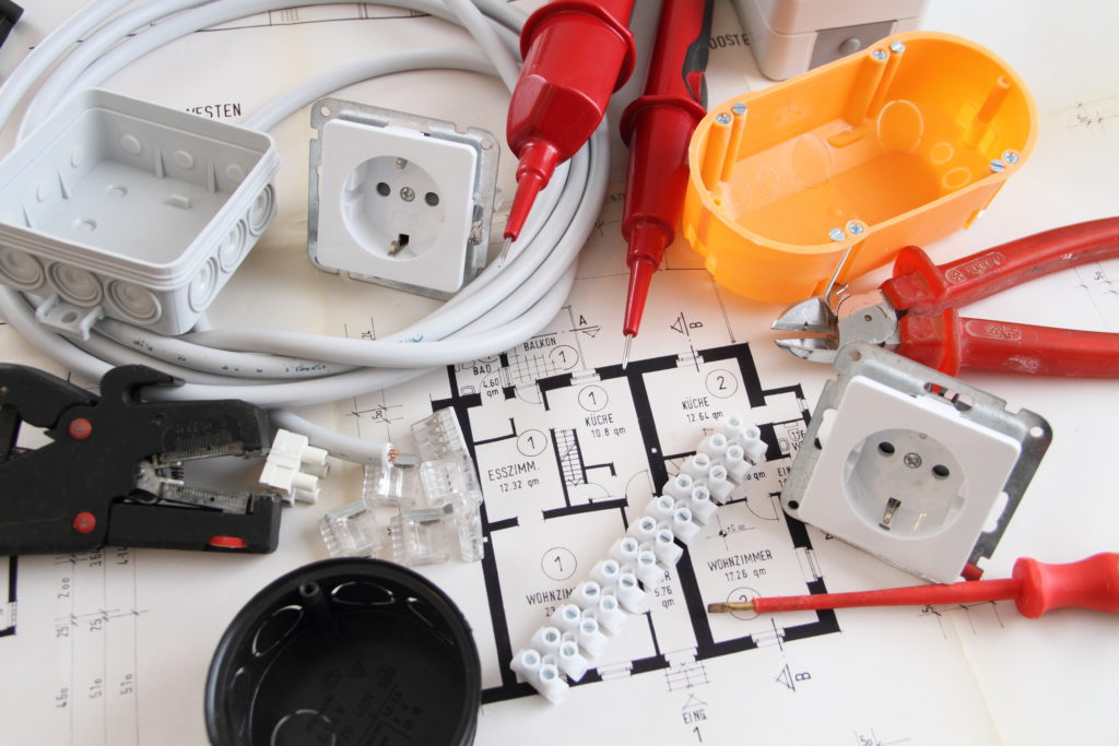 mise aux normes electriques maitriser le budget 1 découvrez comment maîtriser votre budget lors de la mise aux normes électriques grâce à nos conseils pratiques et astuces pour des travaux efficaces et sécurisés.