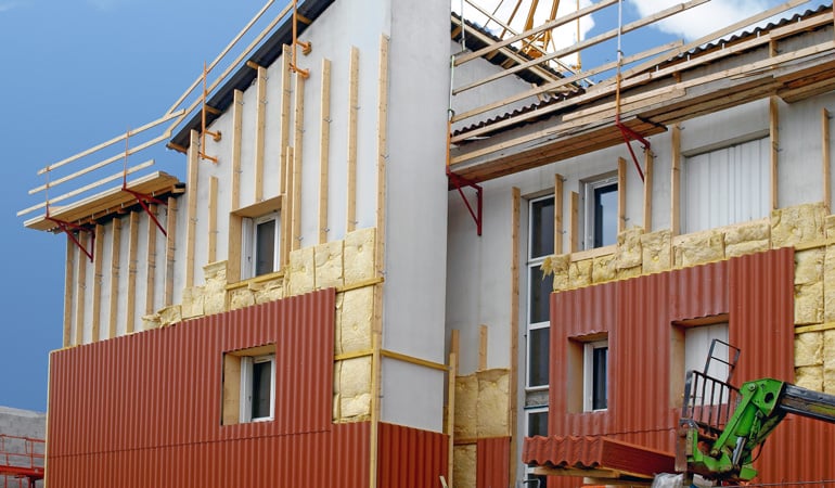 découvrez des astuces et conseils pour optimiser le coût de votre ravalement de façade tout en garantissant qualité et durabilité.