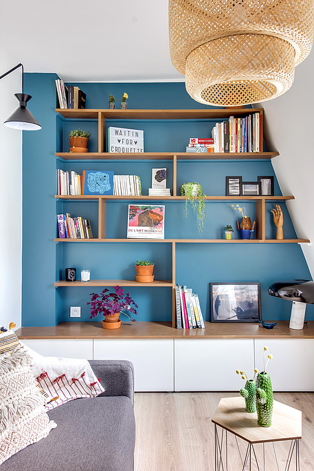 découvrez comment sublimer vos combles avec notre sélection de papiers peints tendance et adaptés à tous les styles. transformez vos espaces sous les toits en pièces uniques et chaleureuses.