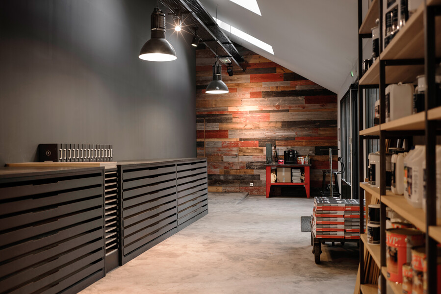 découvrez parqueterie paris : l'élégance du bois pour sublimer vos espaces avec des parquets de qualité et un savoir-faire exceptionnel.