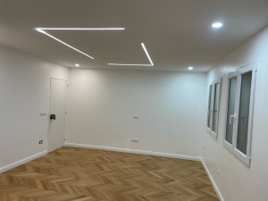 peintre paris 14 : expert en rénovation de murs, offrant des services professionnels pour donner une nouvelle vie à vos surfaces intérieures et extérieures avec qualité et savoir-faire.