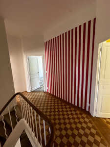 peintre paris 14 : expert en rénovation de murs, offrant des prestations professionnelles pour redonner vie à vos surfaces avec qualité et savoir-faire.