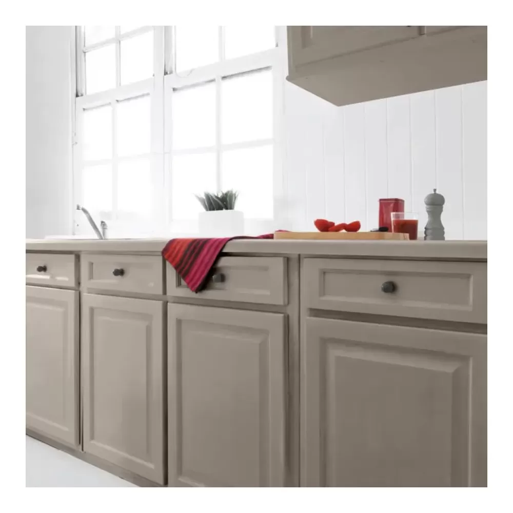 découvrez comment choisir et appliquer la peinture idéale pour relooker vos meubles de cuisine en bois, avec des conseils pratiques pour un résultat durable et élégant.