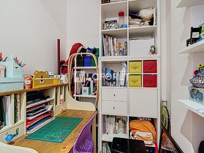 petite maison a renover 15e arrondissement paris découvrez une charmante petite maison à rénover située dans le 15e arrondissement de paris, idéale pour un projet immobilier personnalisé au cœur de la capitale.