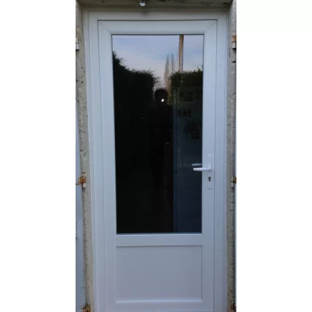 découvrez notre porte-prix, l'accessoire idéal pour afficher clairement vos tarifs en magasin ou sur vos présentoirs. pratique et facile à utiliser.