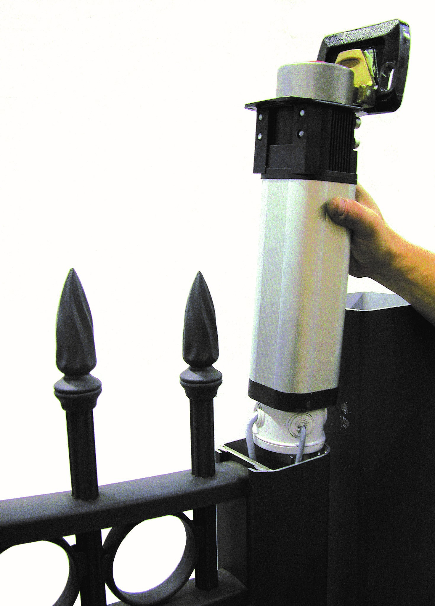 découvrez nos services professionnels de pose de portails électriques pour sécuriser et embellir votre entrée avec expertise et qualité.