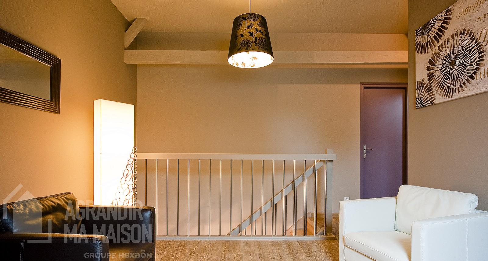 découvrez les tarifs pour l'aménagement de combles de 60m² : estimation des coûts, matériaux, main-d'œuvre et conseils pour optimiser votre projet.