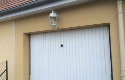 découvrez les prix pour l'aménagement d'un garage en chambre : coûts, conseils et astuces pour optimiser votre espace et transformer votre garage en pièce de vie confortable.