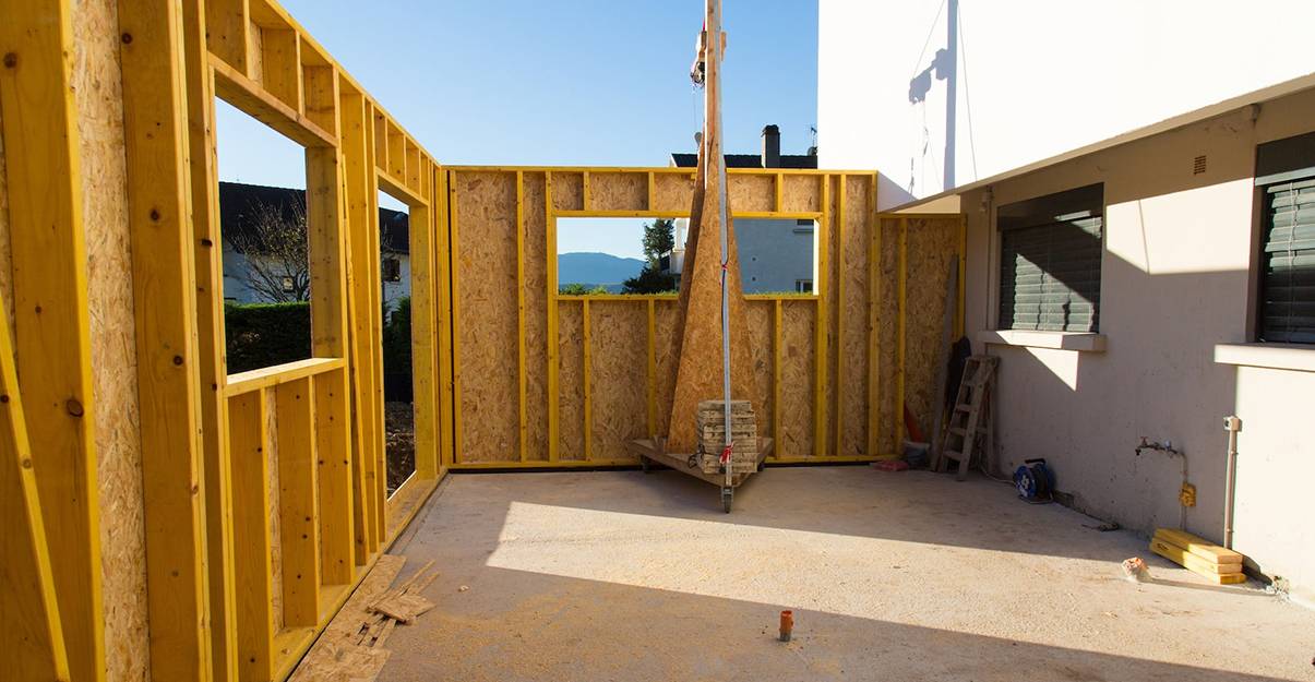 découvrez nos prix compétitifs pour les annexes en bois, alliant qualité et durabilité pour votre espace extérieur.