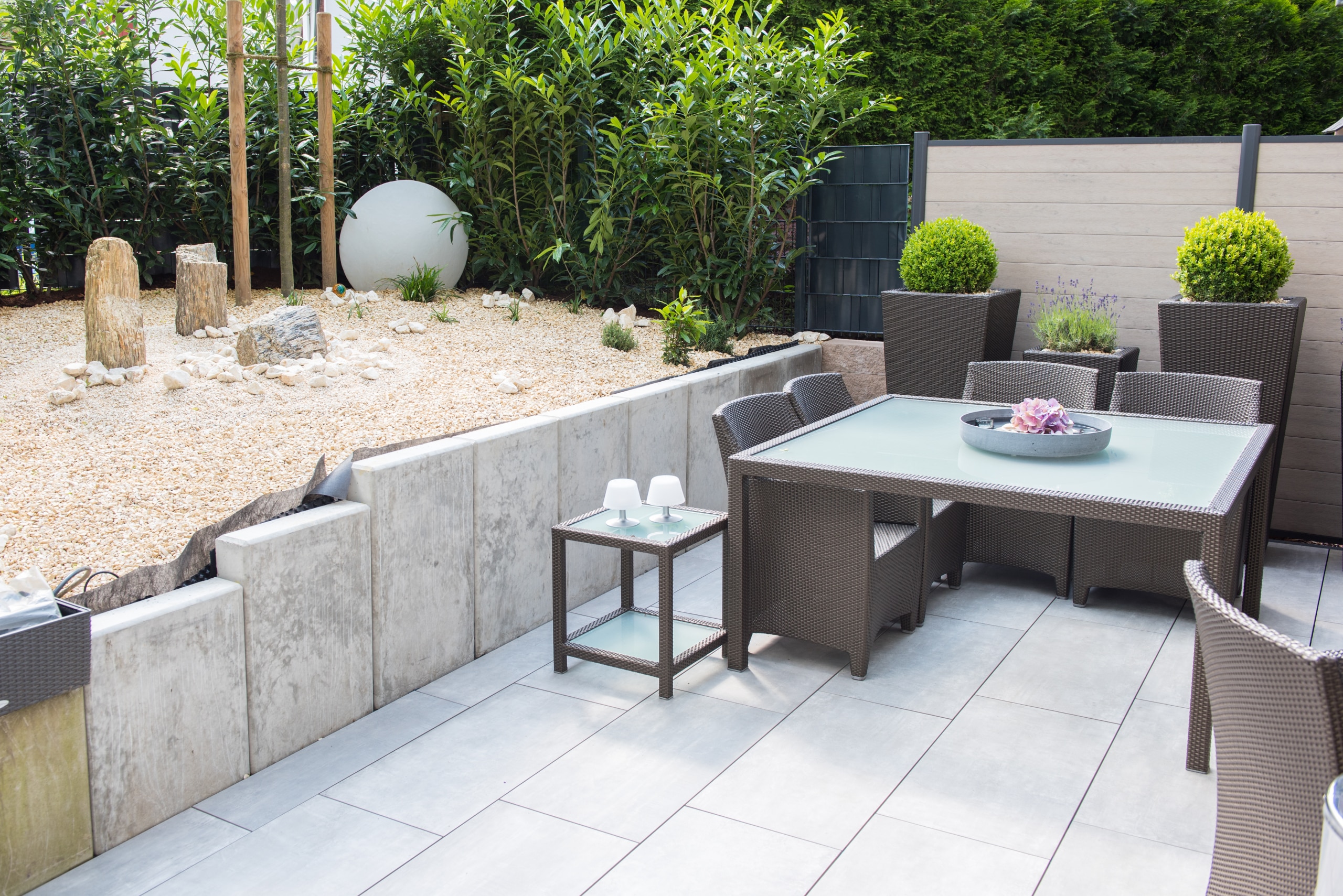 découvrez le prix du béton lissé au m² et obtenez une estimation précise pour vos travaux de revêtement de sol. guide complet des tarifs et conseils pratiques.