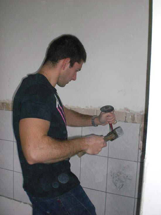 découvrez nos tarifs détaillés pour la dépose de carrelage, service professionnel et rapide adapté à vos besoins et à votre budget.