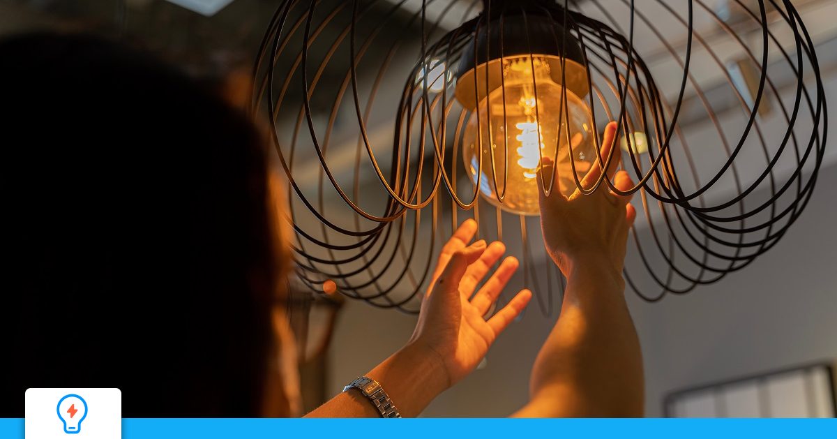 découvrez comment optimiser les coûts d'électricité lors de la rénovation de votre maison grâce à notre guide complet sur les prix de l'électricité et les astuces pour économiser.