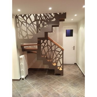 découvrez les prix des escaliers intérieurs pour tous les styles et budgets. comparez les coûts des matériaux, de la pose et des designs sur mesure pour votre maison.