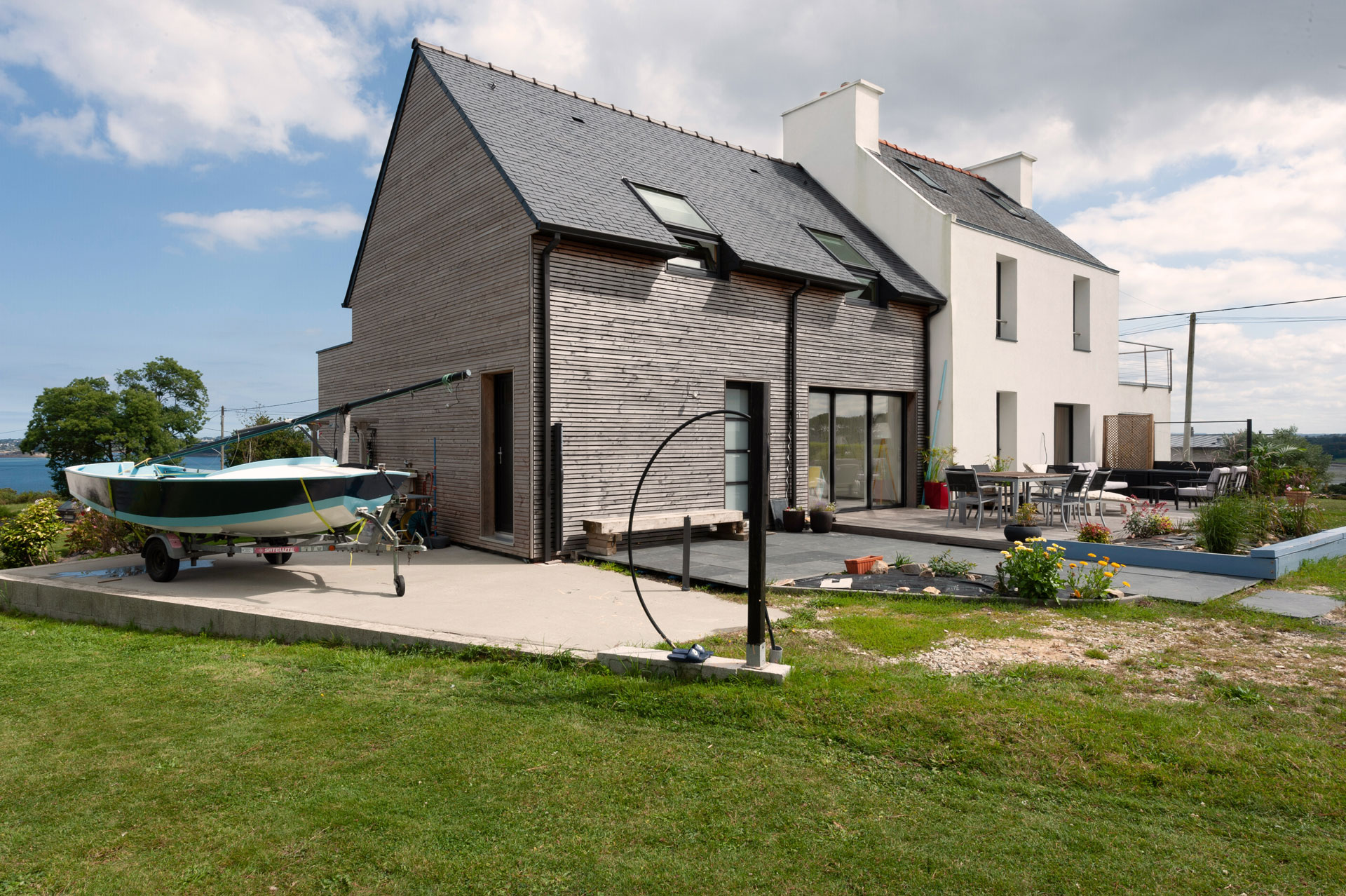 découvrez les prix des extensions de maison avec étage et obtenez un aperçu complet des coûts pour agrandir votre habitat en hauteur.