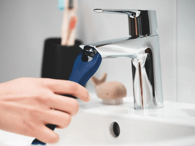 découvrez les tarifs pour l'installation de meubles de salle de bain : coûts, conseils et astuces pour bien choisir votre prestataire.