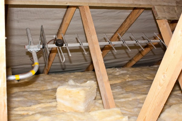 découvrez les prix pour l'isolation des combles et optimisez votre confort tout en réalisant des économies d'énergie. comparez les tarifs et choisissez la meilleure solution adaptée à votre budget.