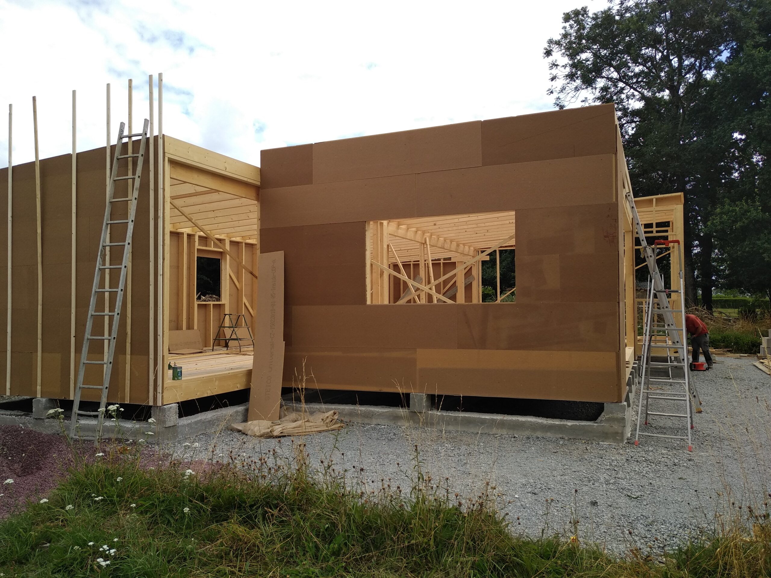 découvrez les prix des maisons en bois sur pilotis, un choix écologique et élégant pour une habitation durable et originale.