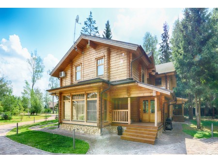 découvrez les prix des maisons en bois sur pilotis, un choix écologique et esthétique pour vivre proche de la nature. comparez les coûts selon les matériaux et les styles.